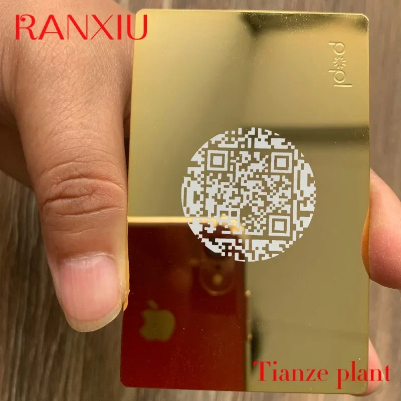 

Custom Never iss it 24K Gold etal Digital Busins N Card