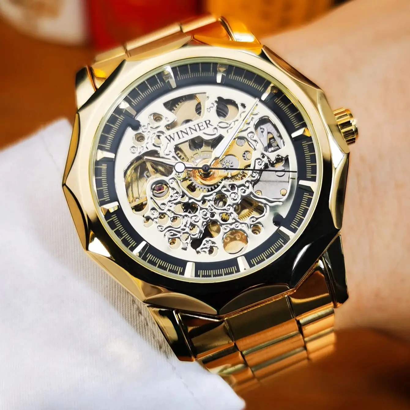 Luxury Gold Skeleton Automatic Men's Watch with Stainless Steel Strap