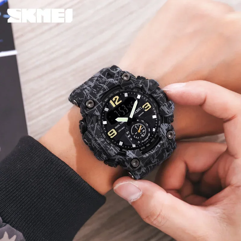 Skmei Dual Movement 3 Time Sport Wristwatch Mens Waterproof Electronic Watches Montre Homme Shockproof Digital Men Watch 1637