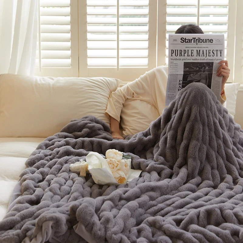 Winter Bedspread on The Bed Warm Fluffy Plaid Blanket Sofa Throw