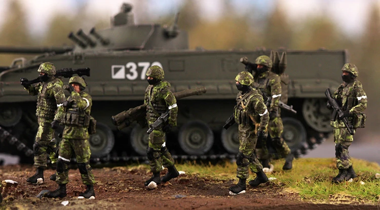 10pcs 1/72 Scale Russian 10 Soldiers Figure Model Toy DIY Scene Doll Ornament 4 10pcs 1/72 Scale Russian 10 Soldiers Figure Model Toy DIY Scene Doll Ornament 4