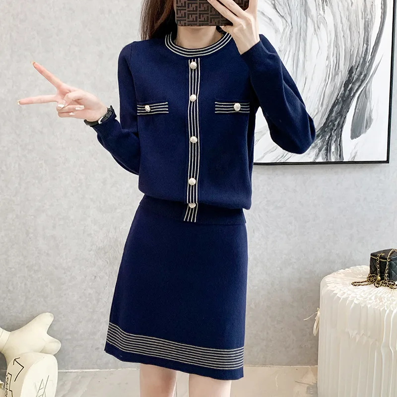 

2024 New Women O-neck Twist Top Open Stitch Hip Skirts Outfit Spring Knitted Office Suit Autumn Long Sleeve Two Piece Sets T654