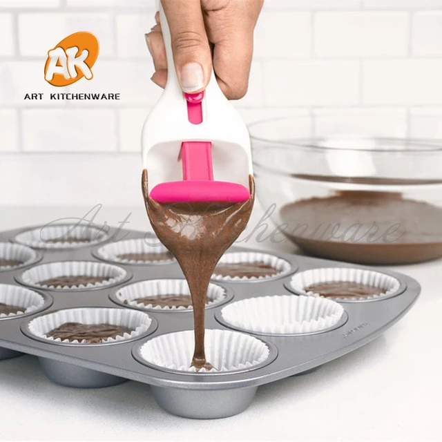 Cake biscuit decorating tools Cake batter can be pushed dispensing spoon  Baking Spatula Shovel Cupcake Scoop Free Shipping - AliExpress
