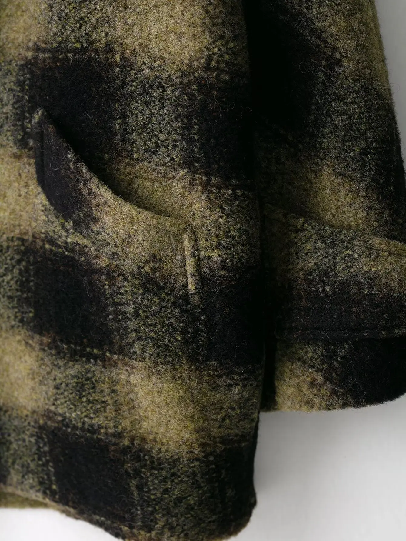 Women Autumn Winter Retro Plaid coat jacket female Fashion turn-down collar Long Sleeves Button Coat lady Elegant Leisure outwea