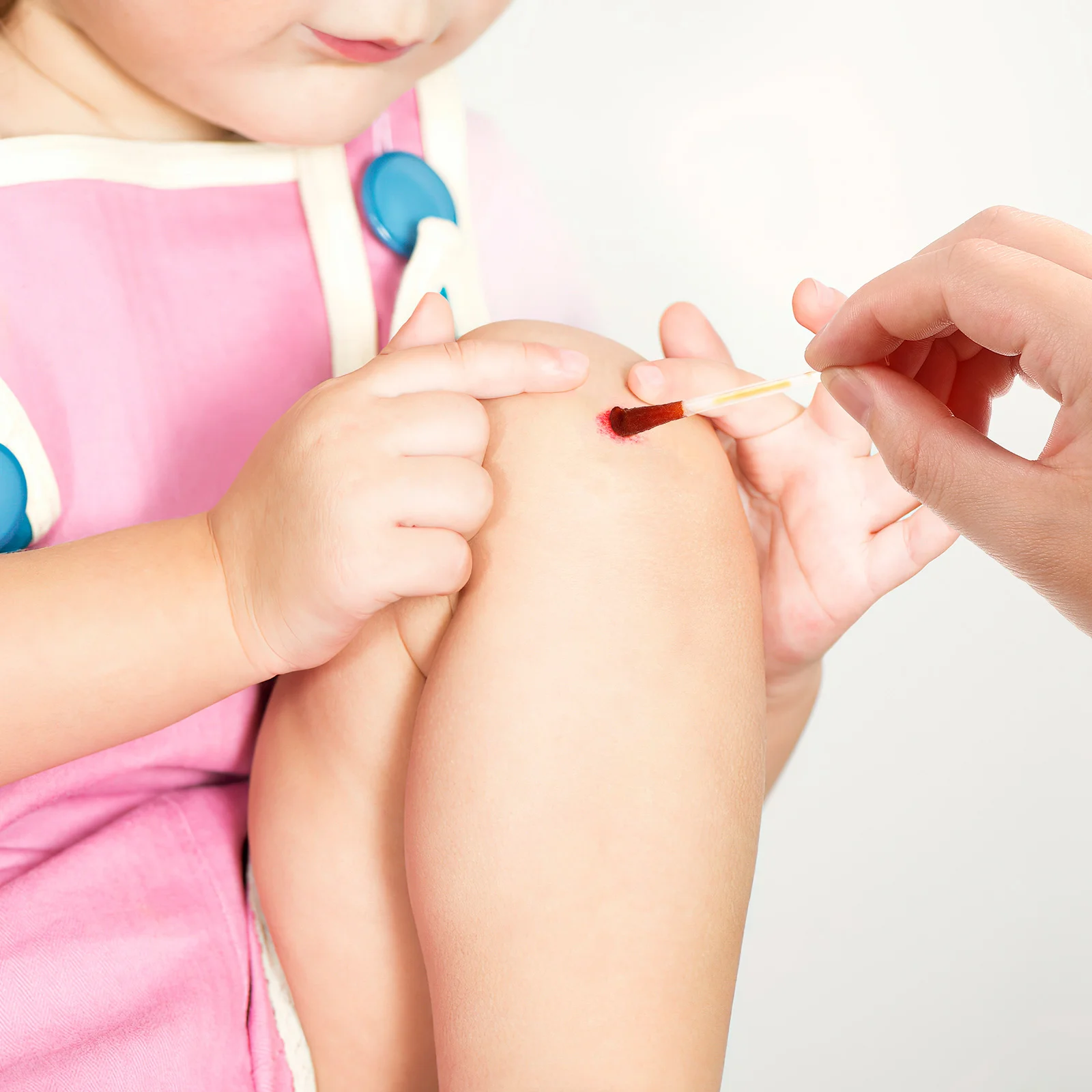 Рисунок 6 - одноразовые ватные тампоны для