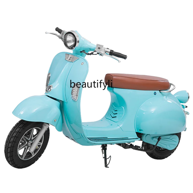 

Battery Car Retro Electric Car Electric Motorcycle Female Scooter for Photography