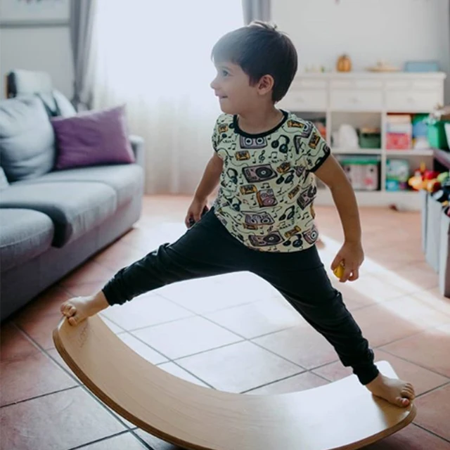 2022 Wooden Baby Balance Board Children Curved Seesaw Yoga Fitness Equipment Baby Indoor Toys Kids Outdoor Sports Gift Play Game 3