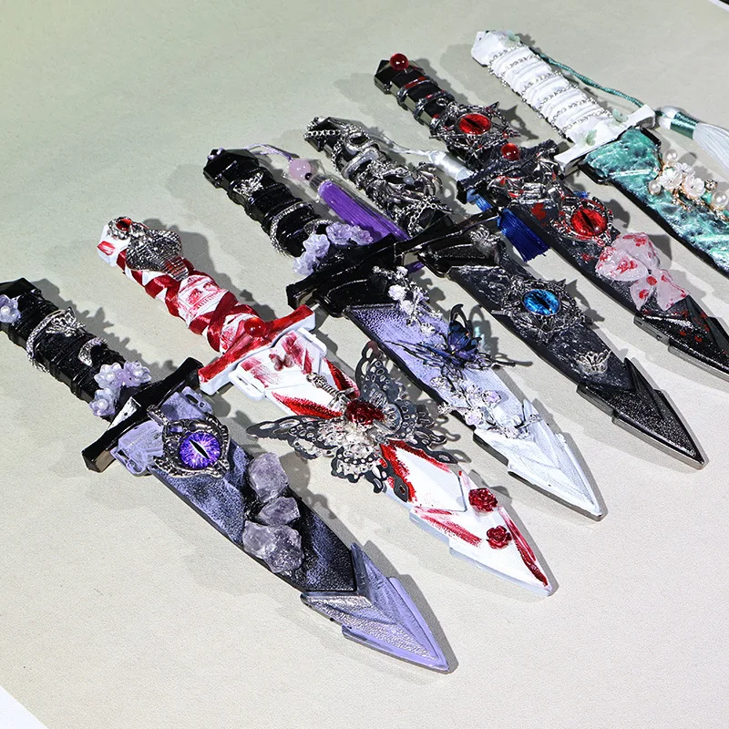 Internet explosion of new Chinese ancient style hand-made costumes posing props students creative gifts open box portable jewelr