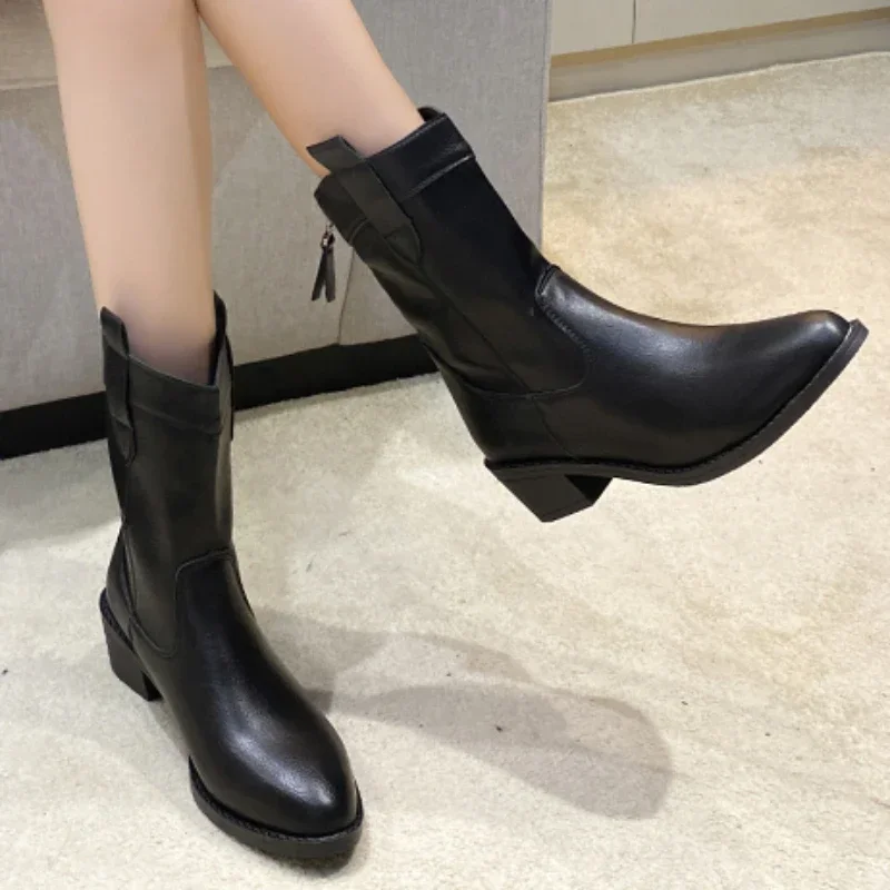 

Женские ботинки на молнии, однотонные ботинки до середины икры с острым носком, на массивном каблуке, в западном стиле, модная обувь на осень 2023