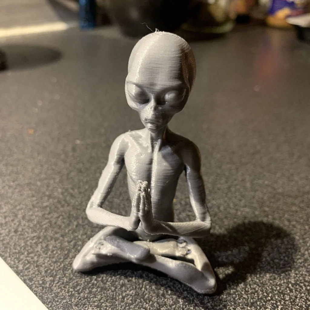 UFO Extraterrestrial Alien Sculpture Ornament Figurine Statue Tabletop Decor
