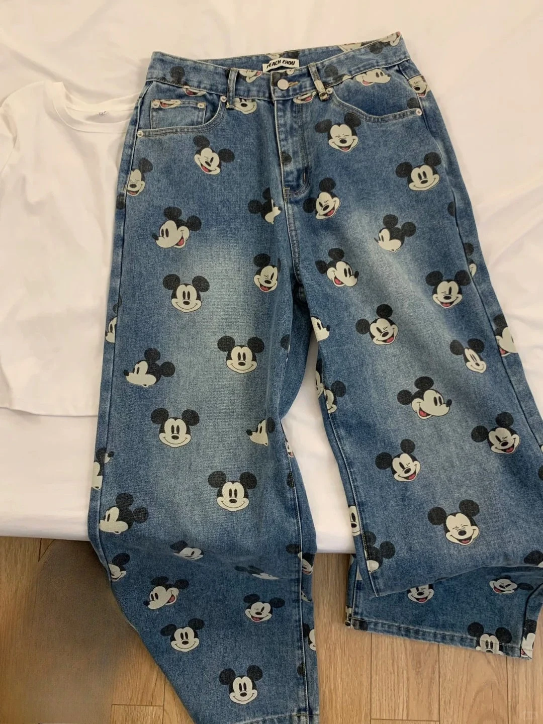 Personality Disney Mickey Women's New Cute Cartoon Print Pattern Fashionable and Versatile Casual Comfortable High Waist Jeans