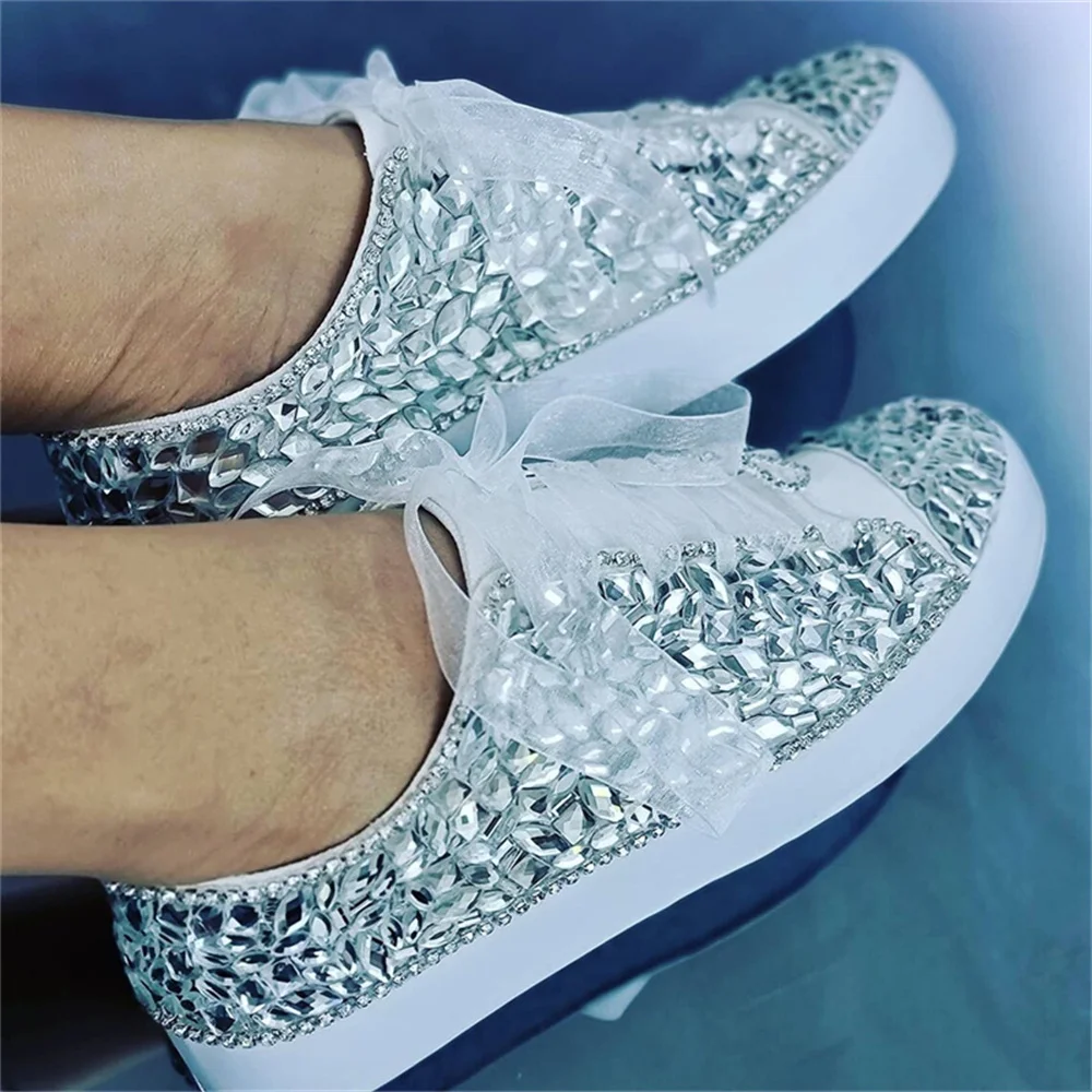 Women White Low Top Rhinestone Gemstone Ribbon Style Canvas Sports Casual Shoes 35-44 sport shoes