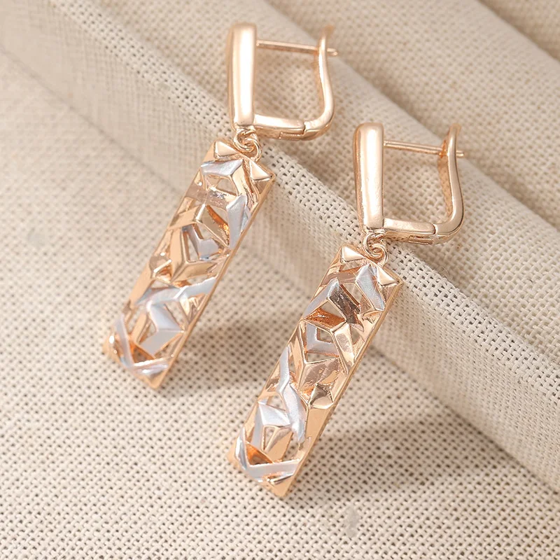 Glänzende roségoldfarbene, mit Zirkonia eingelegte Kupfer-Ohrhänger für Damen, für den täglichen Gebrauch, Party-Ohrringe, Damen-Modeschmuck