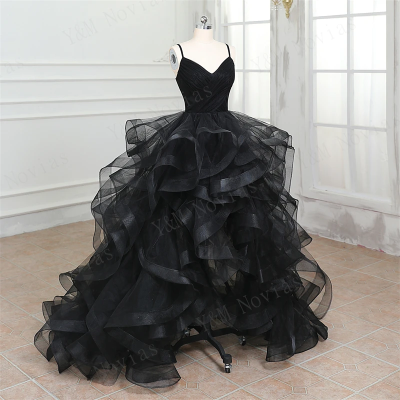 Quinceanera Dresses Ruffles V Neck Spaghetti Straps Sweet 15 Girls Short Front and Long Train Vestidos De Quinseanera
