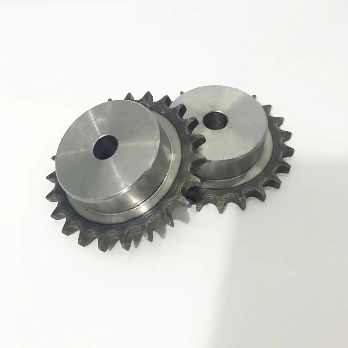 Description Picture 5 of item05B Sprocket Chain Wheel 10/11/12/13/14/15/16/17-25 Teeth Pitch 8mm 45 # Carbon Steel Industrial Cam Drive Chain Wheel
