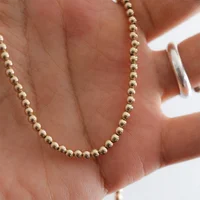 Collier de perles rondes remplies d'or véritable 14K, ras du cou en perles délicates, pendentifs faits à la main, collier résistant au ternissement, bijoux Boho pour femmes 6
