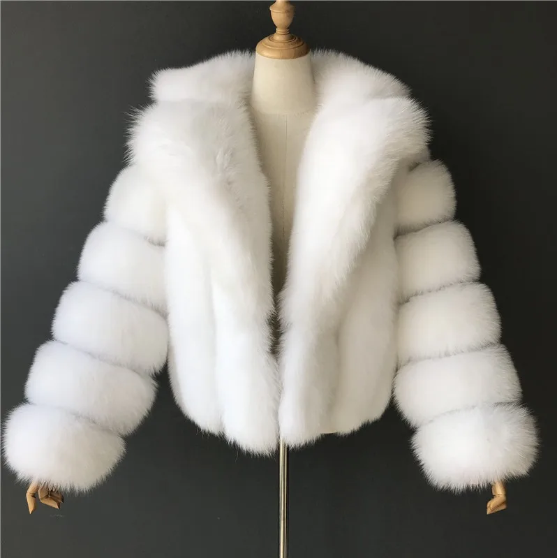 ★美品★フォックスファーコート ホワイト 毛皮　高級 13号 レディースコート ☆美品☆フォックスファーコート ホワイト 毛皮 高級 13号
