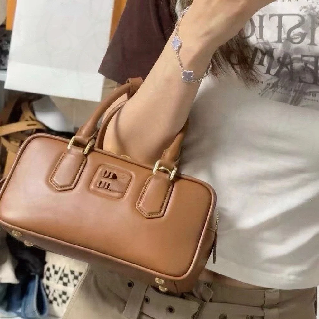 

New Mi Miao Family Boston Women's Bag Small Bowling Handbag Fashion Versatile One Shoulder Crossbody Bag