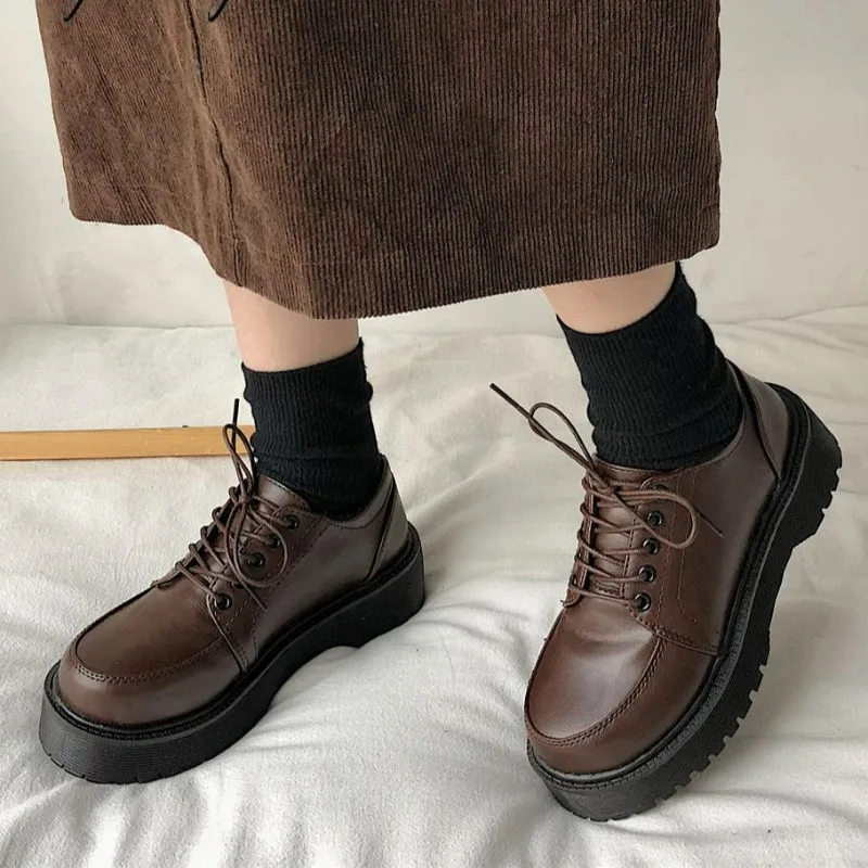 

Новинка, коричневые винтажные туфли на платформе, женские удобные туфли-оксфорды на шнуровке, Женская Повседневная Студенческая обувь для колледжа
