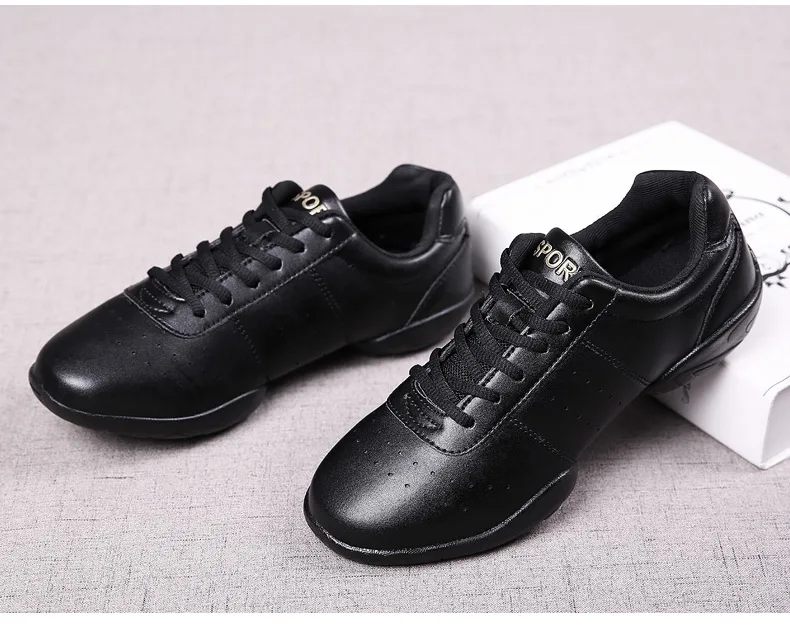 Dance Shoes Woman 2022 New Ladies Modern Soft Outsole Jazz Sneakers Aerobics Breathable Lightweight Female Dancing Fitness Sport