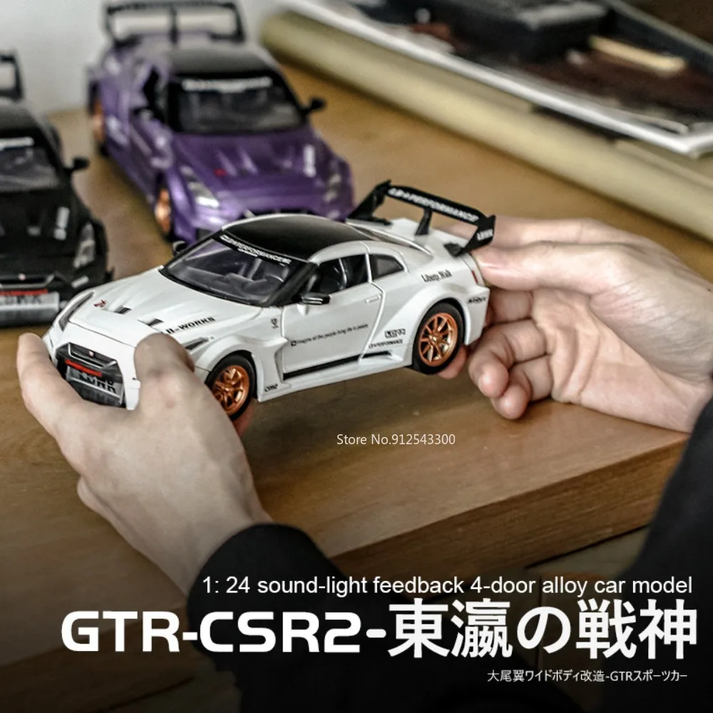 

1/24 GTR-CSR2 Alloy Toy Car Model Diecast with Sound Light Pull Back Scale Model Vehicle Toys for Boys Birthday Gifts Souvenirs