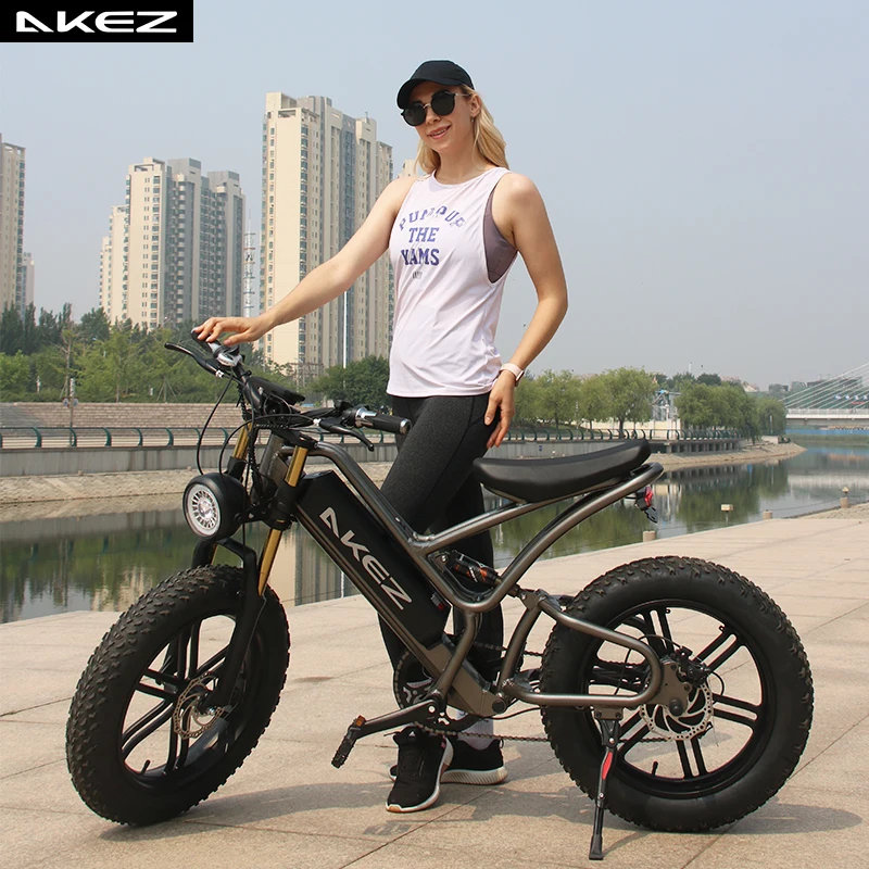 

Electric bicycle 13/17.5AH 4.0 fat tire 45Km/h vintage off-road electric bicycle maximum load 150kg E-BIKE