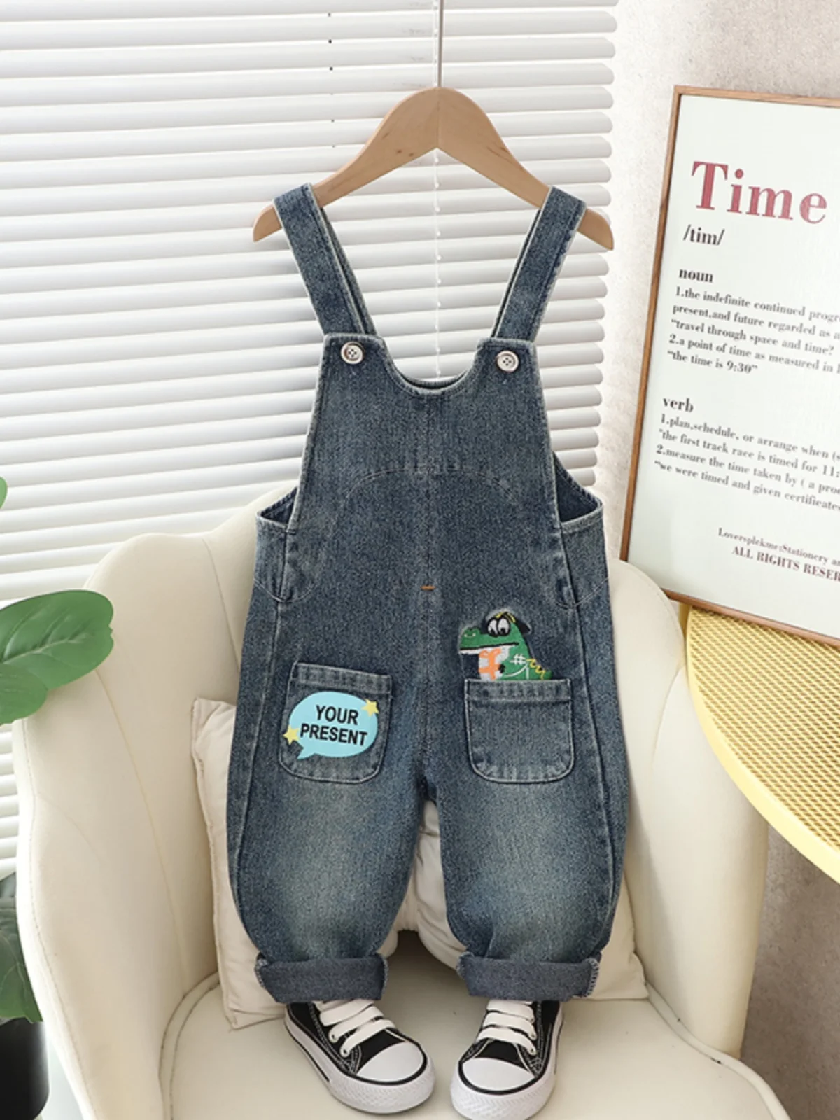Baby Boys Straps Jeans Spring Autumn New Cartoon Pattern Loose Soft Denim Trousers Korean Casual Children Jumpsuit