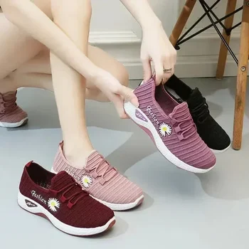 Scarpe da ginnastica per adulti, scarpe da corsa leggere da donna, scarpe in rete, comode sneakers con suola morbida, scarpe singole casual traspiranti da donna 1