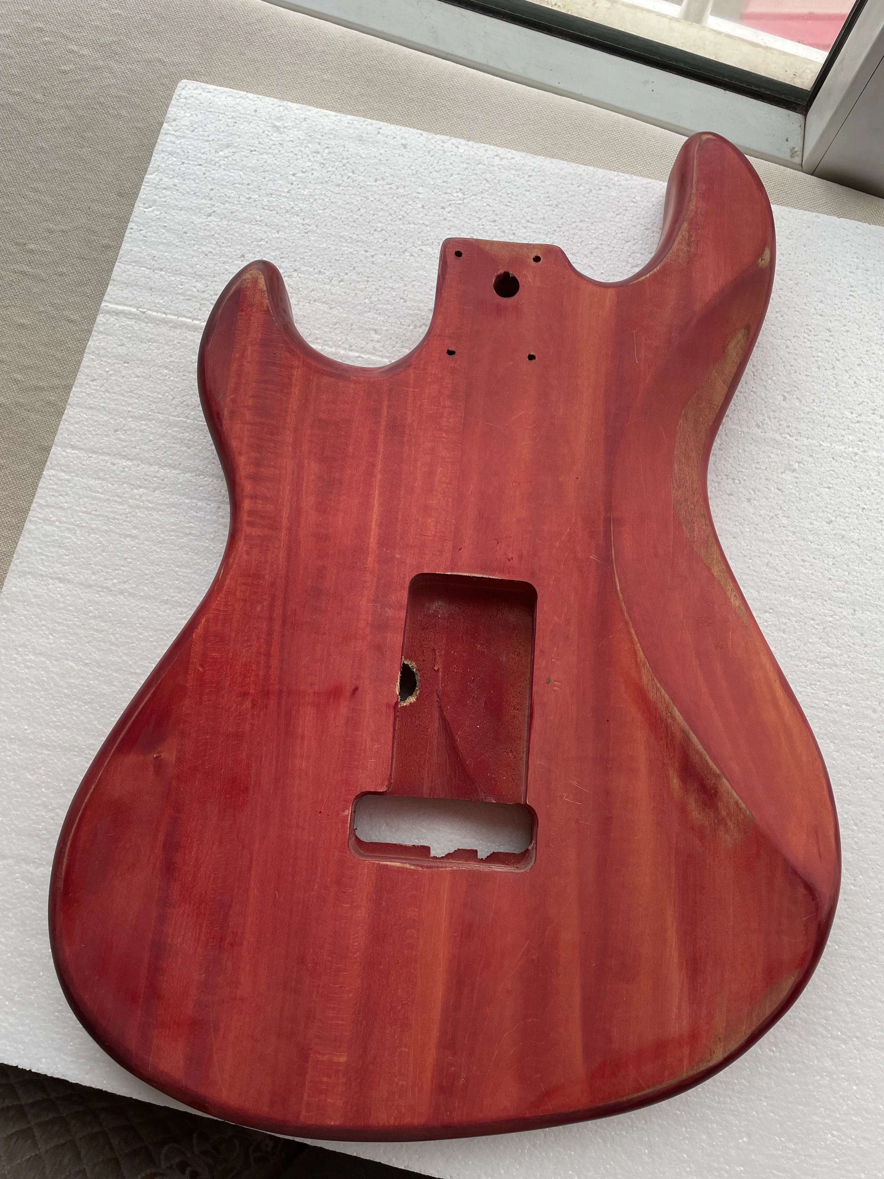 How to Stain a Basswood Guitar 