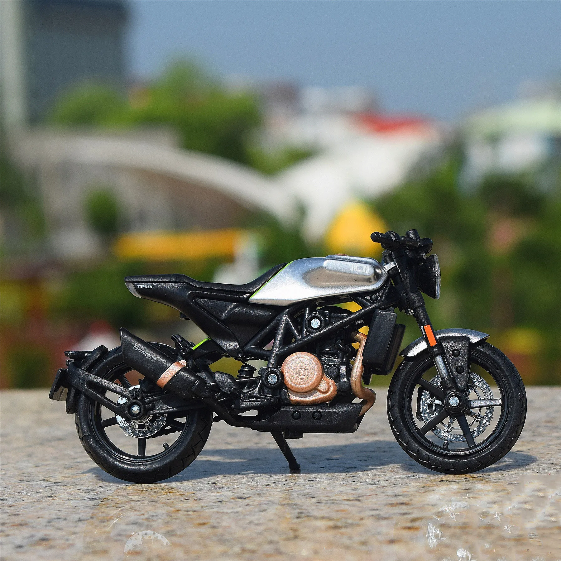 1:18 Pour Husqvarna Vitpilen 701 2018 Véhicules Statiques Moulés