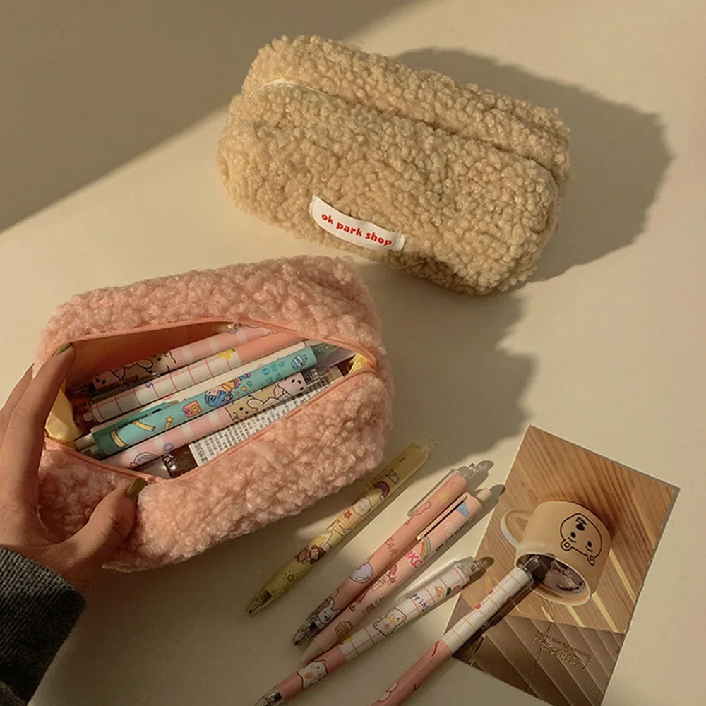 

New Lambswool Plush Pencil Case Cute Large Capacity Travel Cosmetic Bag Stuent Pen Storage Pouch School Stationery Supplies
