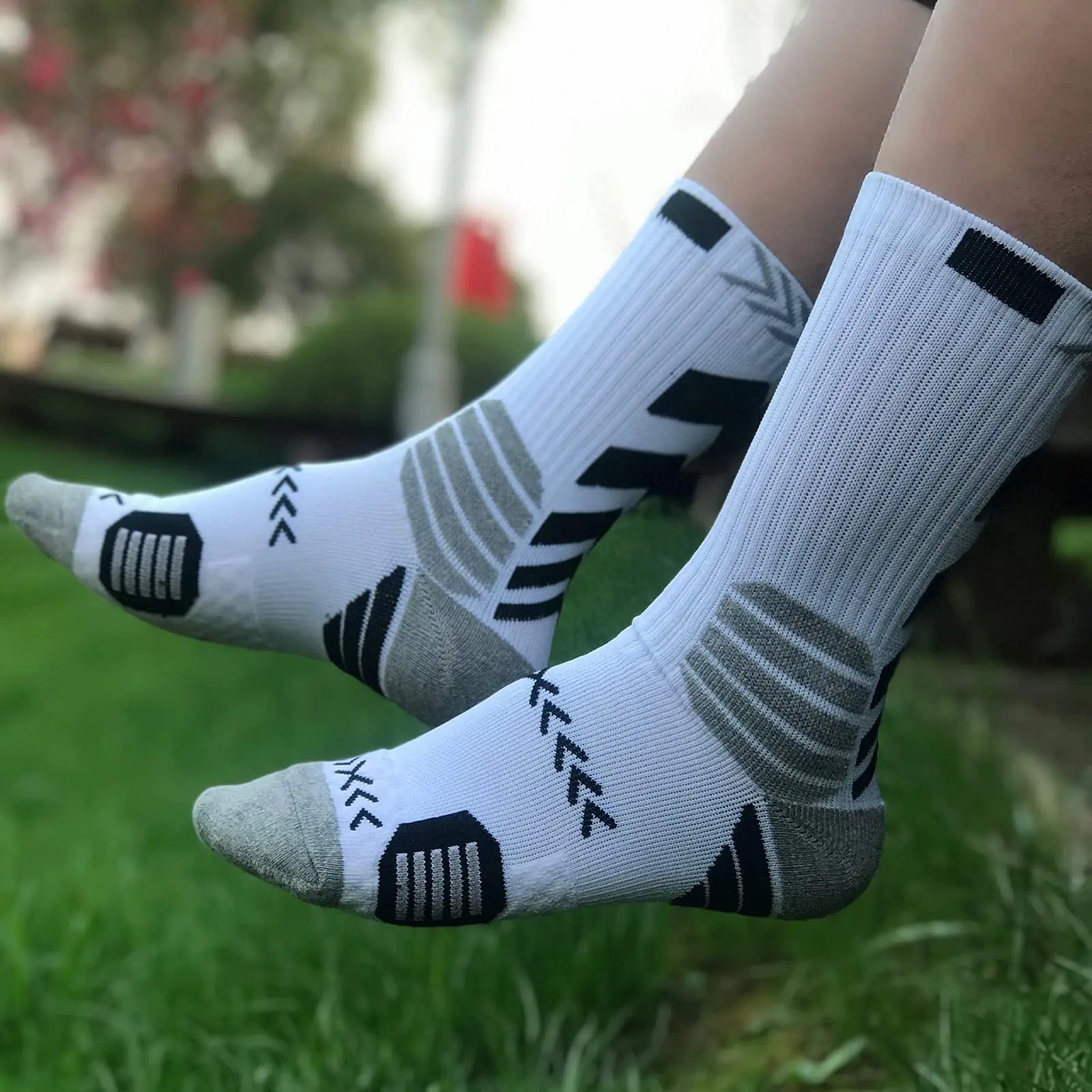 1 Pair Sports Socks Patchwork Basketball Socks For Men,Professional Sports Towel Bottom Sweat Absorption&Breathability