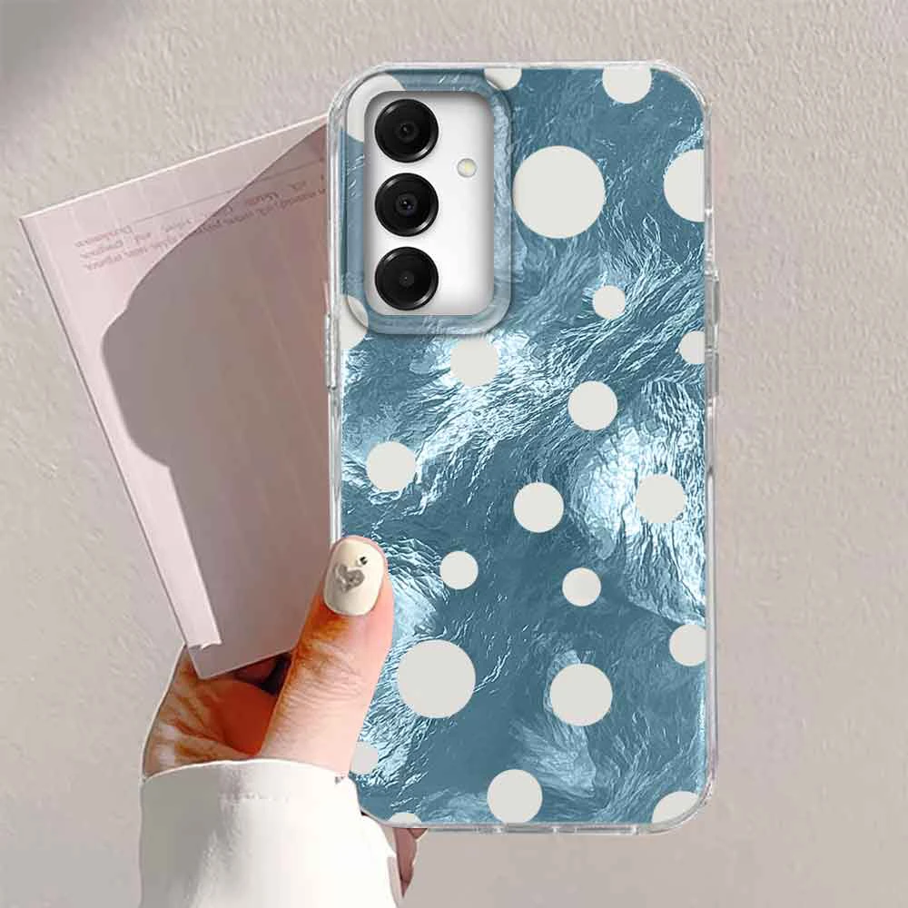 Festive Red Circular Dots Gradient Phone Case Cover