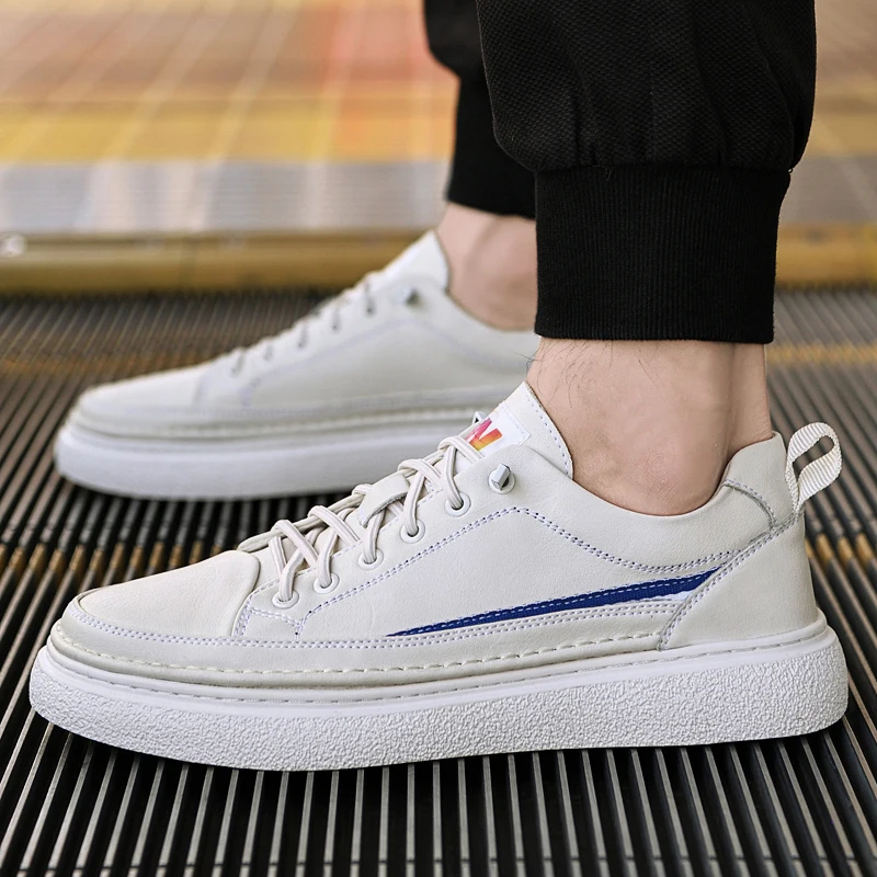 

spring Autumn Leather Men's Casual Shoes outdoor Upper Designer Shoes for Men Loafers Flat Sneakers Breathable black Men Shoes