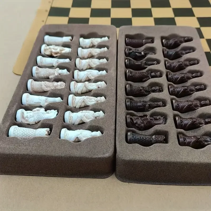 Imitation Terra Cotta Warriors Chess Trumpet Resin Chess Pieces Leather Chessboard Small Qing Bing Figure Modeling Puzzle