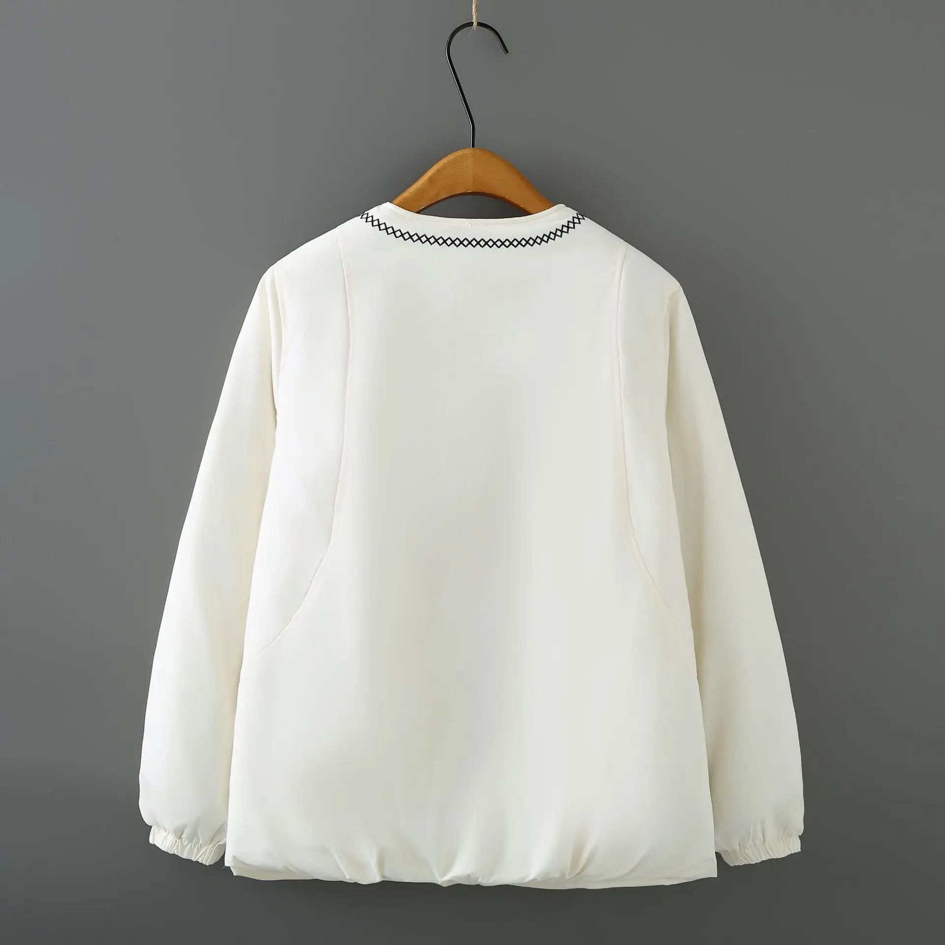 XXXXL Fashion Plus Size Women's Parkas Winter New Clothing Versatile Retro Neckline Embroidery Warm Padded Jacket 089