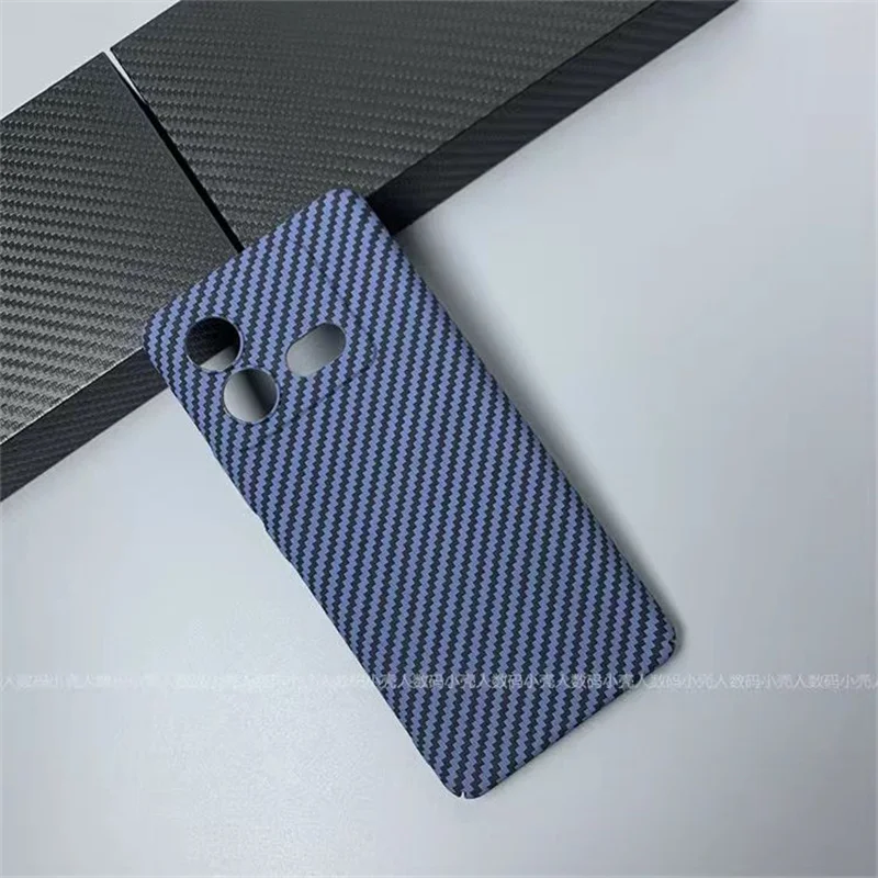 Carbon Fiber Stripe Phone Case - Sleek Acrylic Silicone Back Cover with Kevlar Detailing