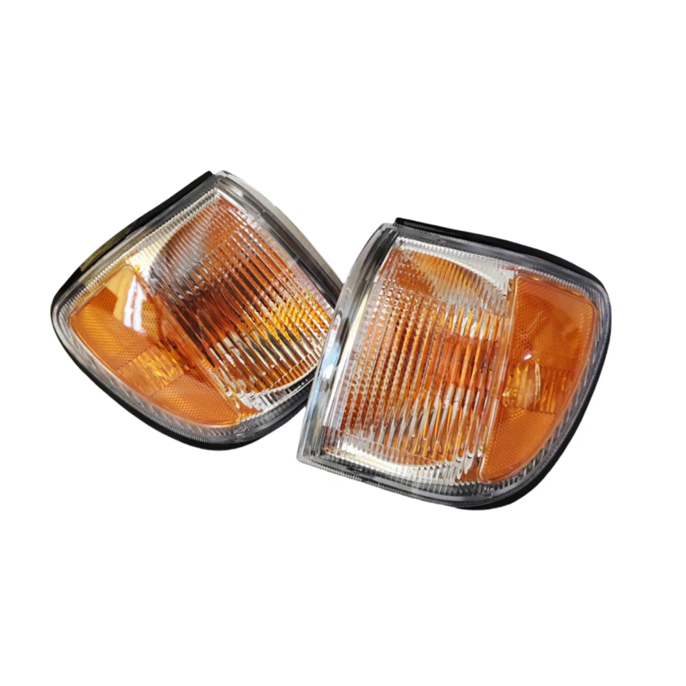 2 Pcs Car Front Corner Light For Nissan Terrano R50 Reguius