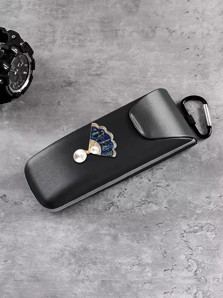 

Outdoor Travel Eyewear Cases Durable Fresh - Silver Leaf Elegant Decor