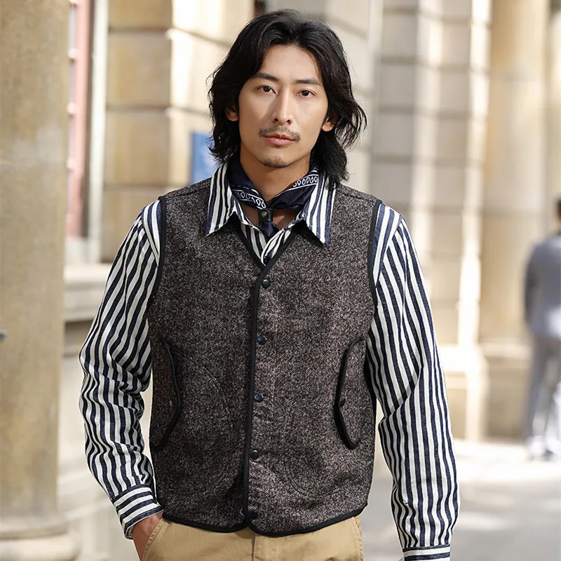 OKONKWO Amekaki Vintage British Coarse Flower Wool Vest Thick V-neck Warm Plush Waistcoat Outdoor Camp College Students Clothes
