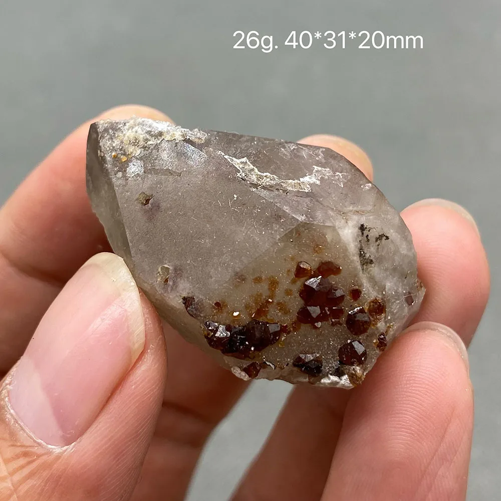 100% natural garnet rough crystal mineral specimen quartz cure specimen