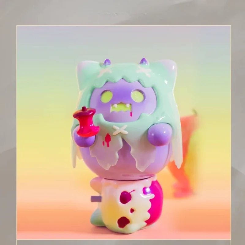 Collection ShinWoo Ghost Bear Mint Chocolate Ice Cream Figure Toy 