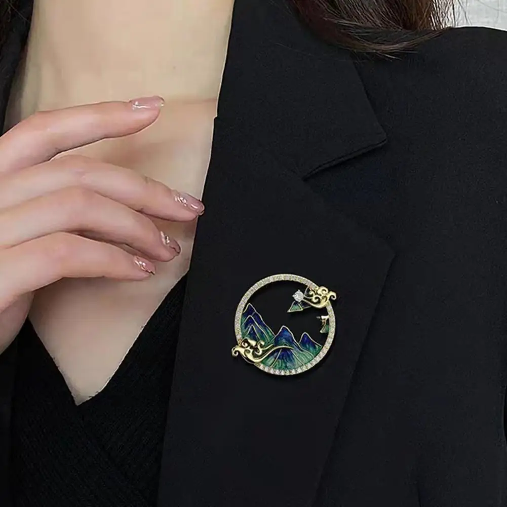 Versatile Outfit Abbellimento Elegante Strass Mountain River Spilla Pin Per Le Donne Classic Vintage Badge Spilla Per Borse