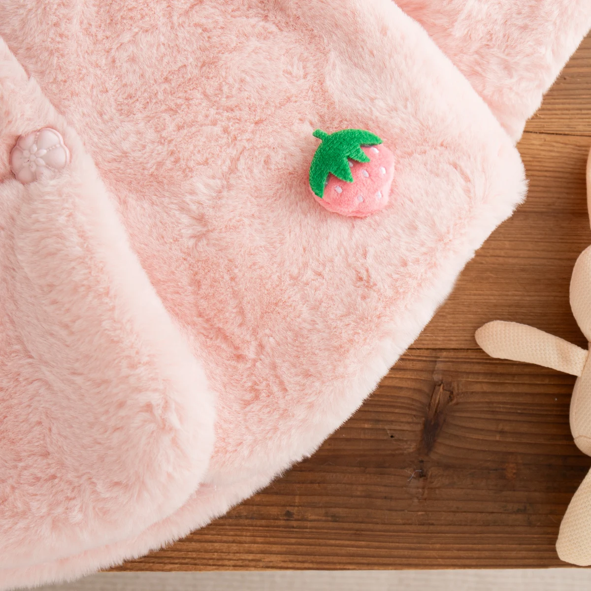 Baby Mädchen Herbst Winter Neue Plüsch Schal Erdbeere Dekoration Lange Ärmeln Mantel Mädchen Thicke Oberbekleidung für Outdoor Tragen – Detail 19