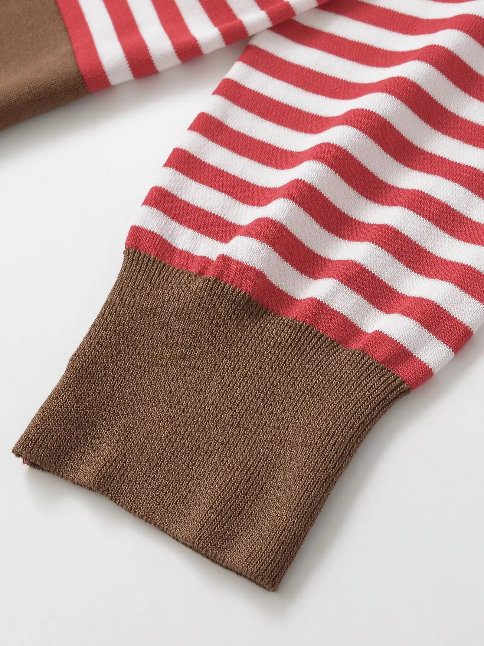 Women's Oversize Style Striped Sweater Female Autumn Winter Casual Contrast Color Long Sleeve O-Neck Pullover Tops Streetwear