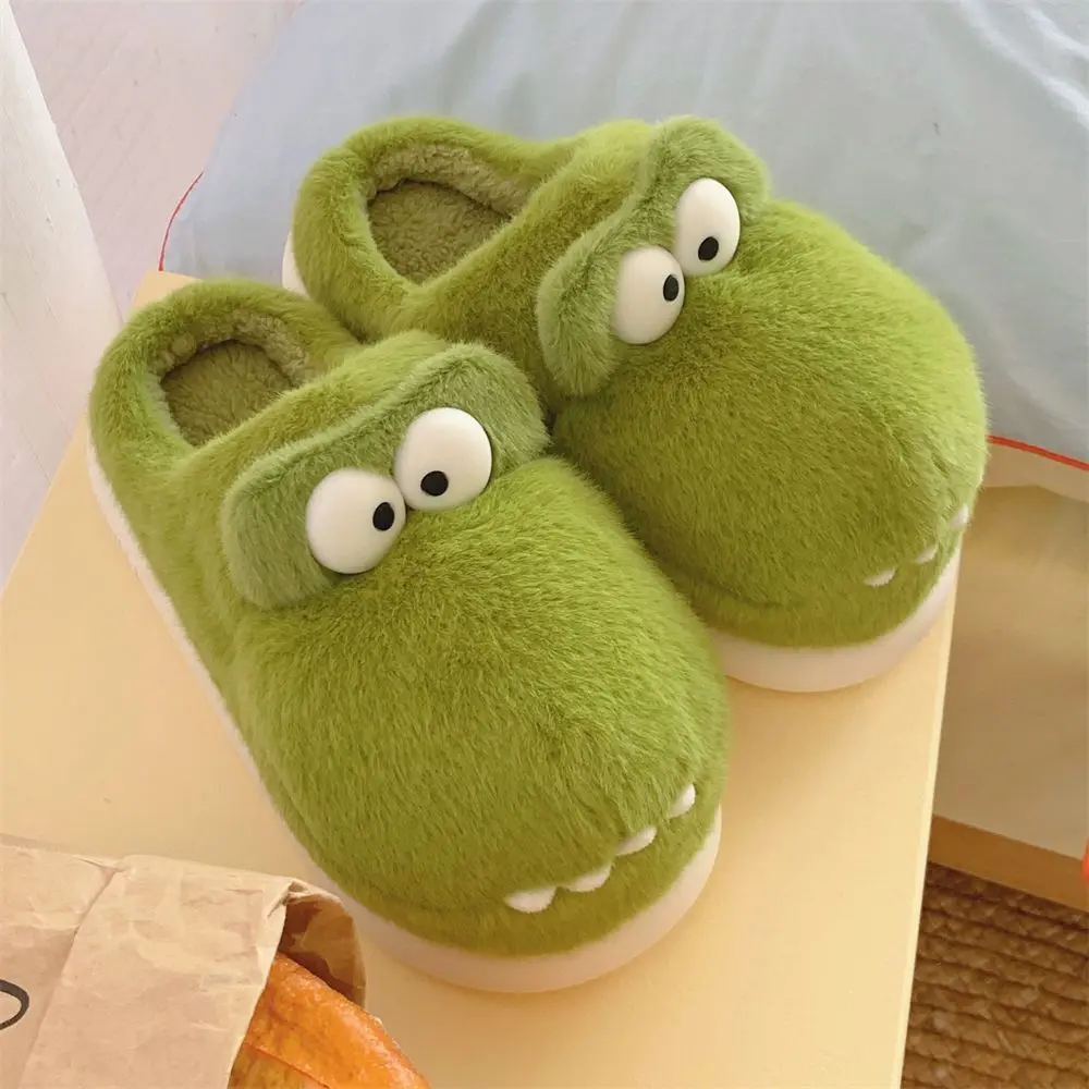 Fashion man slippers green crocodile flat mules designer animal mens slippers home furry shoes male's footwear in winter