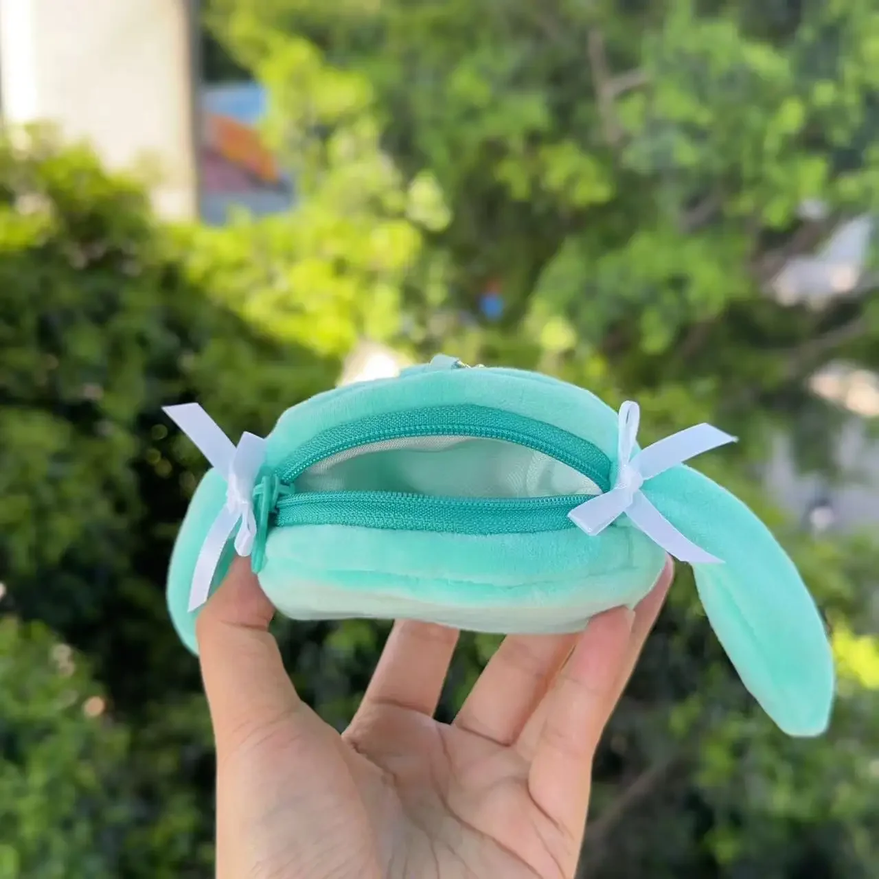 Anime Peripheral Hatsune Miku Bluetooth Headset Storage Bag Cute Cartoon Key Chain Plush Coin Purse