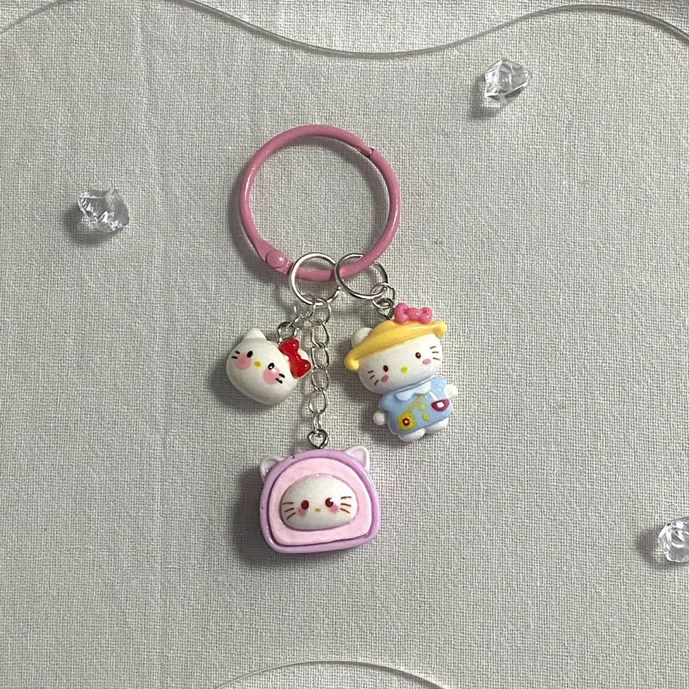 

Kawaii Sanrio Cartoon Pendant Creative Cute Hello Kitty Kuromi Cinnamoroll Small Gift Keychain Bookbag Pendant Couple Style