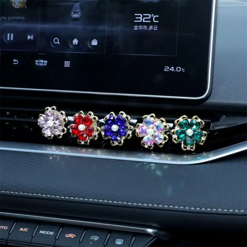 ũ������Ƽ�� ���μ� ũ����Ż �ö�� �ڵ��� ���� ���ⱸ Ŭ��, ���͵� �ڵ��� ���׸��� ��� �׼�����, ���� ����