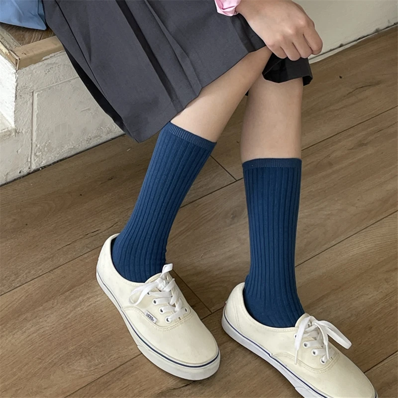 Women Socks Long Fashion Cotton Breathable Autumn Winter Solid Color Sports Socks Girls Casual Simple Retro Plain Comfortable